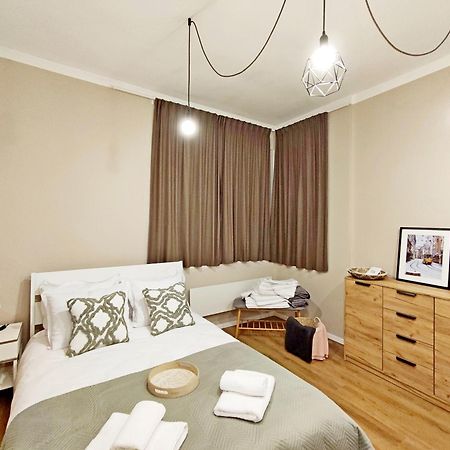 Top Centre 1 Bedroom Apt Next To Vitosha Blvd. Sofia Exteriör bild
