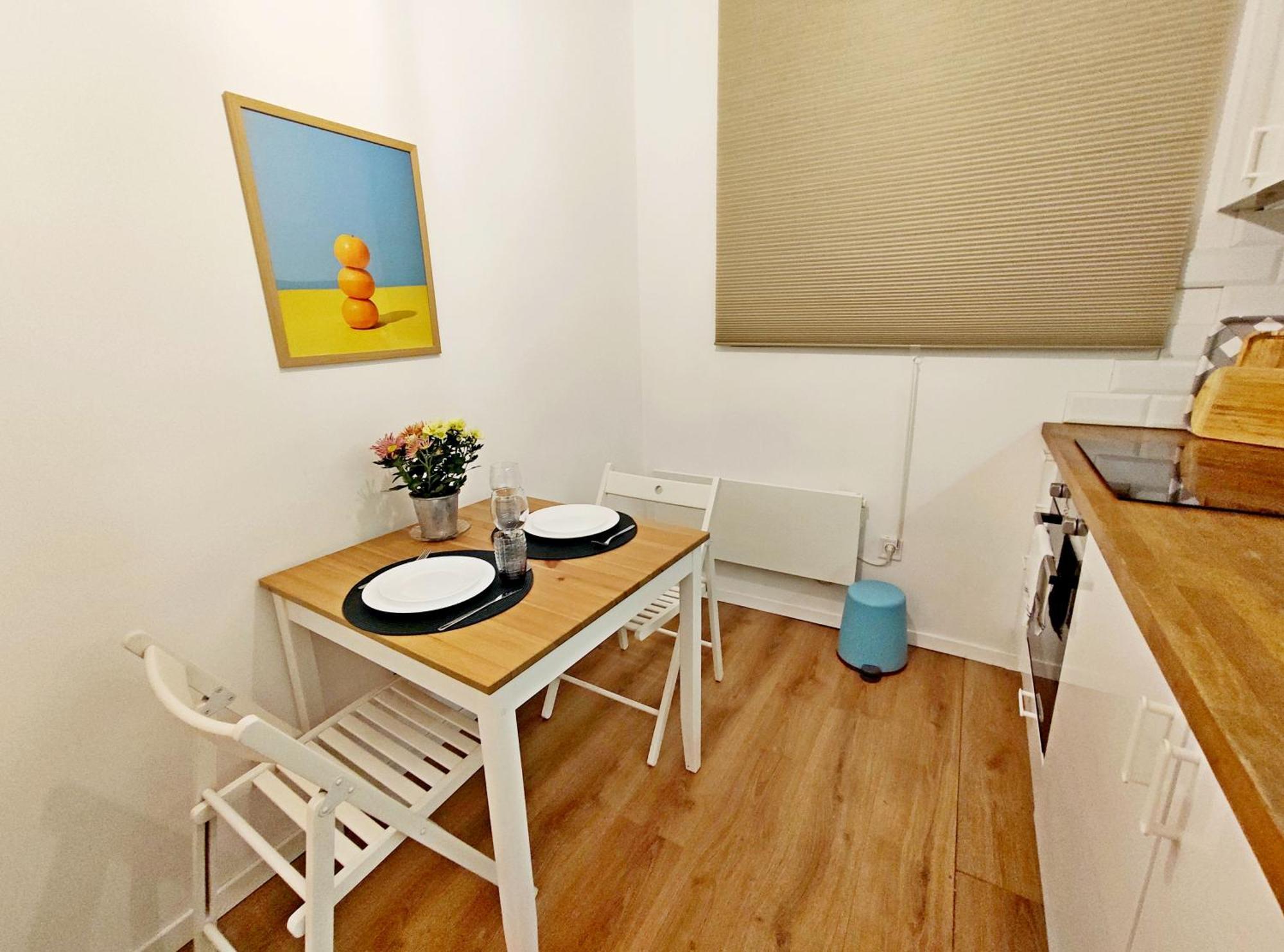 Top Centre 1 Bedroom Apt Next To Vitosha Blvd. Sofia Exteriör bild